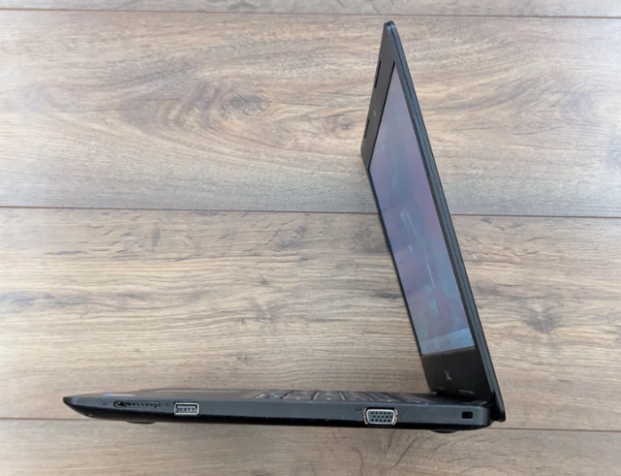 Ноутбук Dell Latitude 3490 / 14" (1366x768) TN / Intel Core i5-7200U (2 (4) ядра по 2.5 - 3.1 GHz) / 8 GB DDR4 / 256 GB SSD / Intel HD Graphics 620 / WebCam б/в - зображення 5