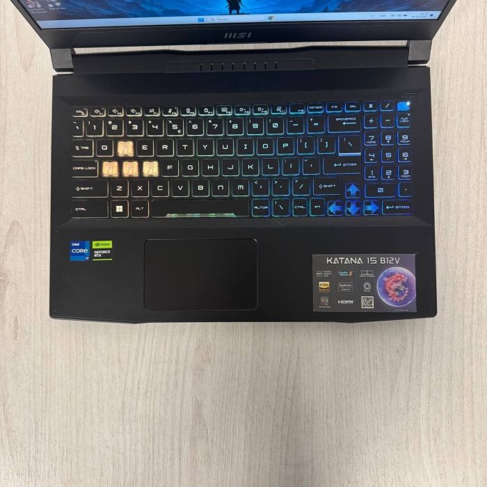 Ігровий ноутбук Б-класу MSI Katana 15 B12VFK / 15,6" (1920x1080) IPS / Intel Core i7-12650H (10 (16) ядер по 2,3 - 4,7 ГГц) / 16 ГБ DDR5 / 1000 ГБ SSD M.2 / nVidia GeForce RTX 4060, 8 ГБ GDDR6, 128-біт / Веб-камера / HDMI б/в - зображення 3