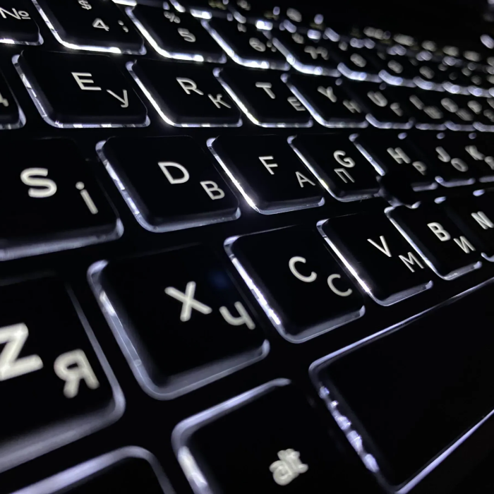 Ультрабук Dell Latitude 5510 / 15.6" (1920x1080) IPS / Intel Core i5-10310U (4 (8) ядра по 1.7 - 4.4 GHz) / 16 GB DDR4 / 256 GB SSD / Intel UHD Graphics / WebCam / SIM б/в - зображення 6