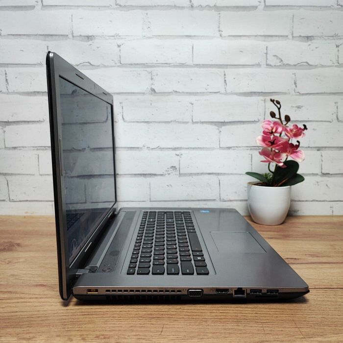 Ноутбук Б-клас Lenovo IdeaPad Z710 / 17.3" (1920x1080) TN / Intel Core i5-4200U (2 (4) ядра по 1.6 - 2.6 GHz) / 8 GB DDR3 / 128 GB SSD / Intel HD Graphics 4400 / WebCam / DVD-ROM / HDMI б/в - зображення 5