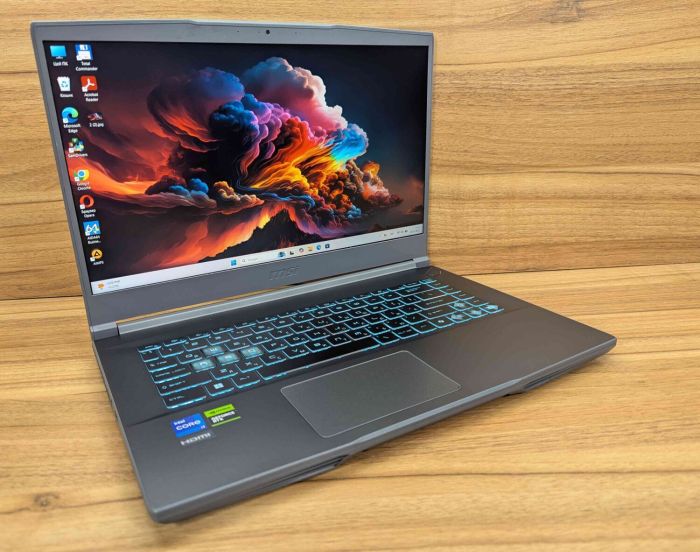 Ігровий ноутбук MSI Thin 15 B12v6 / 15,6" (1920x1080) IPS / Intel Core i7-12650H (10 (16) ядер по 3,5 - 4,7 ГГц) / 16 ГБ DDR4 / 512 ГБ SSD / nVidia GeForce RTX 4050, 6 ГБ GDDR6, 96-біт / Веб-камера / Windows 11 б/в - зображення 4