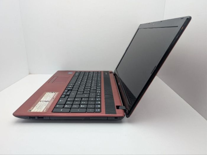 Ноутбук Б-клас Acer Aspire 5253 / 15.6" (1366x768) TN / AMD E-350 (2 ядра по 1.6 GHz) / 6 GB DDR3 / 500 GB HDD / AMD Radeon HD 6310 Graphics / WebCam / DVD-ROM б/в - зображення 5