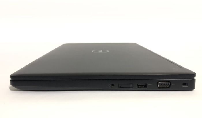 Ігровий ноутбук Б-класу Dell Latitude 5580 / 15,6" (1920x1080) IPS / Intel Core i7-7820HQ (4 (8) ядра по 2,9 - 3,9 ГГц) / 8 ГБ DDR4 / 256 ГБ SSD / nVidia GeForce 940MX, 2 ГБ GDDR5, 64-біт / WebCam / Win 11 Pro б/в - зображення 5