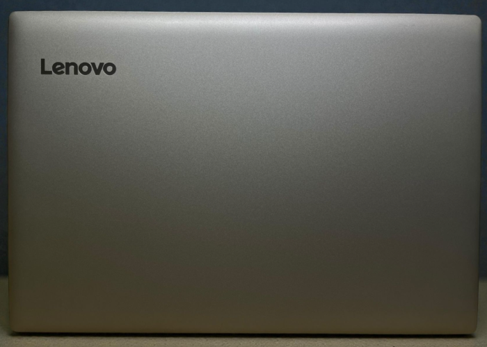 Ноутбук Lenovo IdeaPad 320-15IKB / 15.6" (1920x1080) TN / Intel Core i5-7200U (2 (4) ядра по 2.5 - 3.1 GHz) / 8 GB DDR4 / 120 GB SSD / nVidia GeForce 940MX, 2 GB DDR3, 64-bit / WebCam б/в - зображення 4