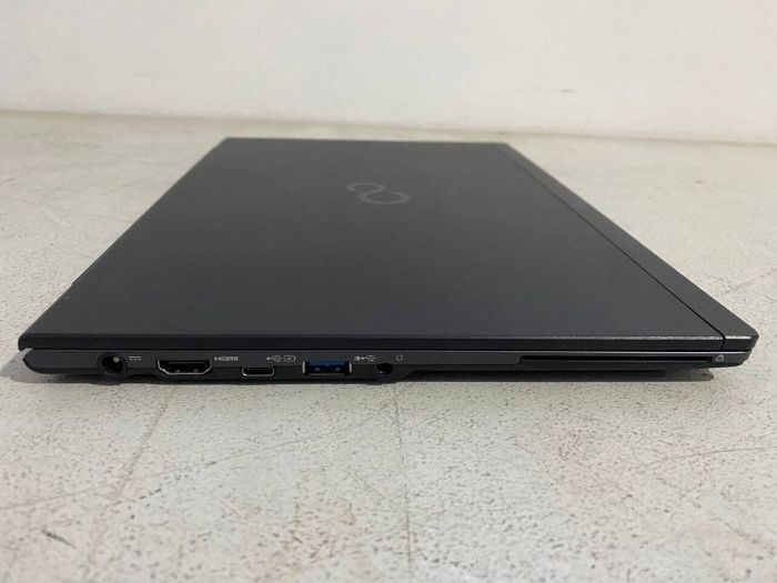 Ноутбук Fujitsu LifeBook U937 / 13.3" (1920x1080) IPS / Intel Core i5-7300U (2 (4) ядра по 2.6 - 3.5 GHz) / 8 GB DDR4 / 128 GB SSD / Intel HD Graphics 620 / WebCam б/в - зображення 3