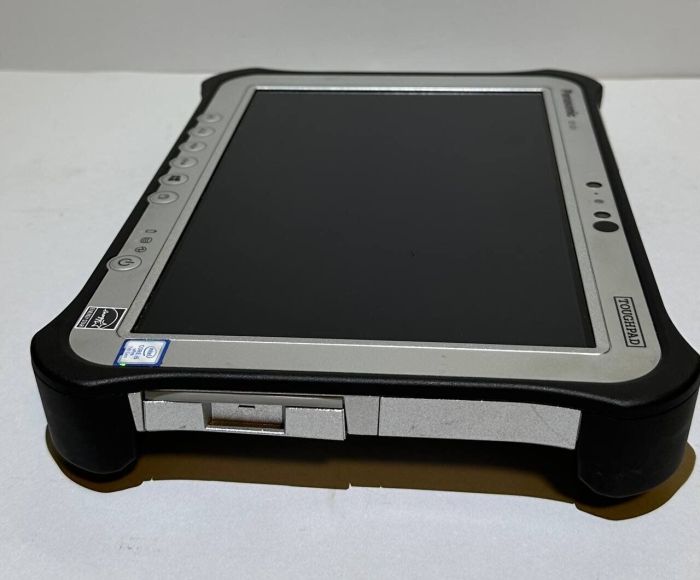Захищений планшет Panasonic Toughpad FZ-G1 / 10,1" (1920x1200) IPS Touch / Intel Core i5-7300U (2 (4) ядра по 2,6 - 3,5 ГГц) / 8 ГБ DDR3 / 256 ГБ SSD / Intel HD Graphics 620 / WebCam б/в - зображення 5