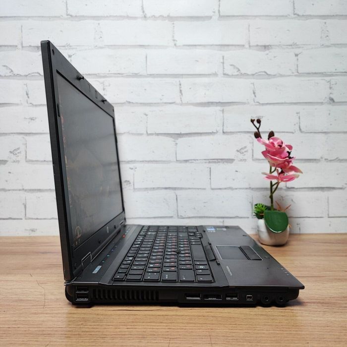 Ноутбук Б-клас HP EliteBook 8540w / 15.6" (1600x900) TN / Intel Core i7-720QM (4 (8) ядра по 1.6 - 2.8 GHz) / 12 GB DDR3 / 256 GB SSD / nVidia Quadro FX 880M, 1 GB DDR3, 128-bit / DVD-ROM б/в - зображення 5