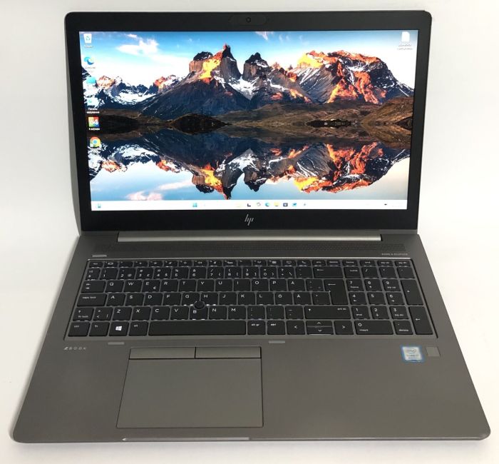 Мобільна робоча станція Б-класу HP Zbook 15u G6 / 15.6" (1920x1080) IPS / Intel Core i7-8565U (4 (8) ядра по 1.8 - 4.6 GHz) / 16 GB DDR4 / 256 GB SSD / AMD Radeon Pro WX 3200, 4 GB GDDR5, 128-bit / WebCam / Win 11 Pro б/в - изображение 2