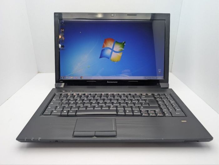 Ноутбук Lenovo B560 / 15.6" (1366x768) TN / Intel Core i5-480M (2 (4) ядра по 2.6 - 2.9 GHz) / 6 GB DDR3 / 320 GB HDD / Intel HD Graphics / WebCam / DVD-ROM б/в - зображення 2