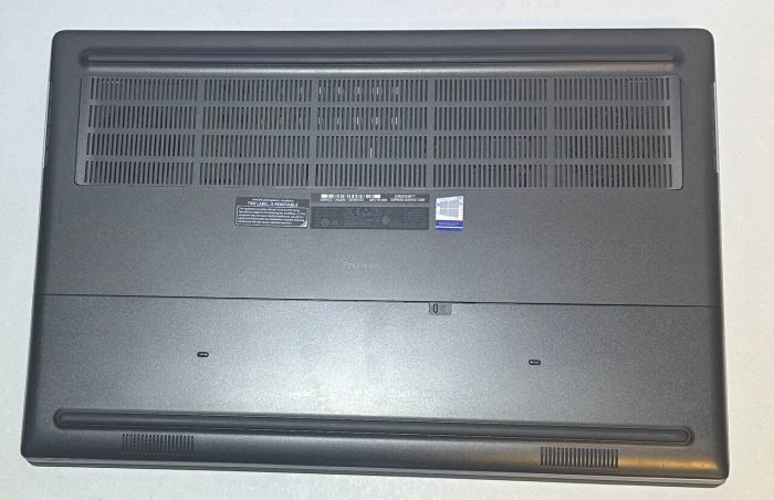 Мобільна робоча станція Dell Precision 7740 / 17,3" (1920x1080) IPS / Intel Core i7-9750H (6 (12) ядер по 2,6 - 4,5 ГГц) / 32 ГБ DDR4 / 512 ГБ SSD / nVidia Quadro RTX 4000, 8 ГБ GDDR6, 256-біт / WebCam б/в - изображение 7