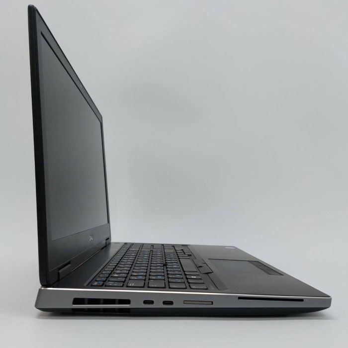 Мобільна робоча станція Dell Precision 7530 / 15,6" (1920x1080) IPS / Intel Core i7-8750H (6 (12) ядер по 2.2 - 4.1 GHz) / 32 GB DDR4 / 512 GB SSD M.2 / nVidia Quadro P1000, 4 GB GDDR5, 128-bit / WebCam б/в - зображення 4