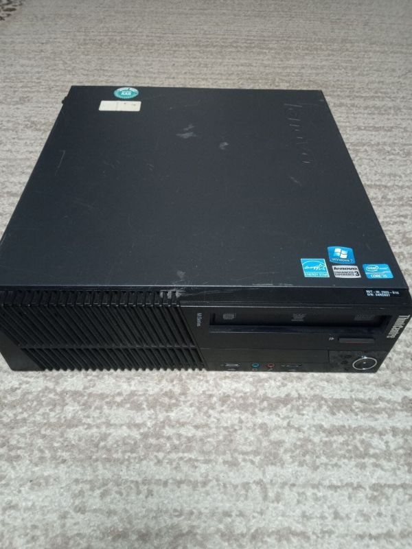ПК Б-клас Lenovo ThinkCentre M82 SFF / Intel Core i5-3470 (4 ядра по 3.2 - 3.6 GHz) / 8 GB DDR3 / 500 GB HDD / Intel HD Graphics 2500 / DVD-RW б/в - зображення 2