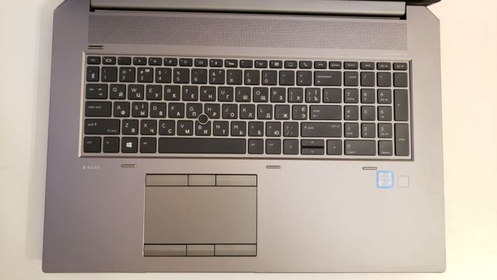 Мобільна робоча станція HP ZBook 17 G5 / 17,3" (1920x1080) IPS / Intel Core i7-8850H (6 (12) ядра по 2,6 - 4,3 ГГц) / 16 ГБ DDR4 / 128 ГБ SSD + 512 ГБ SSD / nVidia Quadro P2000, 4 ГБ GDDR5, 128-біт б/в - зображення 3