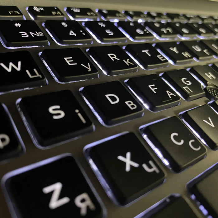 Ультрабук Б-клас Dell Latitude 5511 / 15.6" (1920x1080) IPS / Intel Core i5-10400H (4 (8) ядра по 2.6 - 4.6 GHz) / 16 GB DDR4 / 500 GB SSD / nVidia GeForce MX250, 2 GB GDDR5, 64-bit / WebCam / HDMI б/в - зображення 7