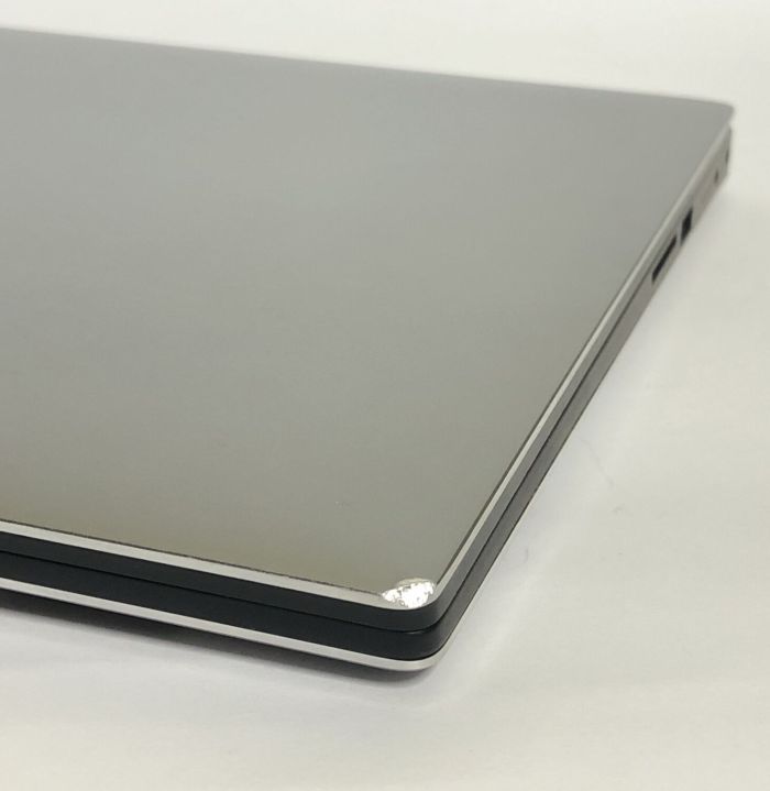 Мобільна робоча станція Б-класу Dell Precision 5510 / 15,6" (3840x2160) IPS Touch / Intel Core i7-6820HQ (4 (8) ядра по 2,7 - 3,6 ГГц) / 16 ГБ DDR4 / 256 ГБ SSD / nVidia Quadro M1000M, 2 ГБ GDDR5, 128-біт / WebCam / Win 10 Pro б/в - зображення 10