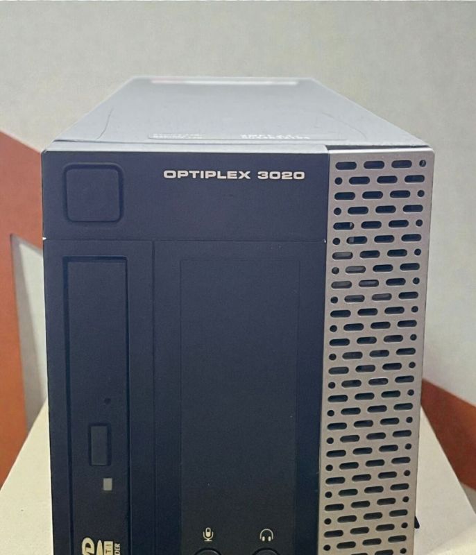 Комп'ютер Dell OptiPlex 3020 Tower / Intel Core i3-4160 (2 (4) ядра по 3,6 ГГц) / 8 ГБ DDR3 / 500 ГБ HDD / Intel HD Graphics 4400 б/в - зображення 6