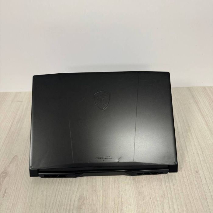 Ігровий ноутбук Б-класу MSI Katana 15 B12VFK / 15,6" (1920x1080) IPS / Intel Core i7-12650H (10 (16) ядер по 2,3 - 4,7 ГГц) / 16 ГБ DDR5 / 1000 ГБ SSD M.2 / nVidia GeForce RTX 4060, 8 ГБ GDDR6, 128-біт / Веб-камера / HDMI б/в - зображення 6
