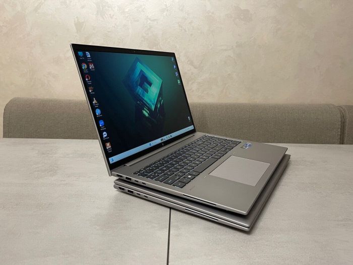 Мобільна робоча станція HP ZBook Firefly 16 G9 / 16" (1920x1200) IPS Touch / Intel Core i7-1260P (12 (16) ядер по 3,4 - 4,7 ГГц) / 32 ГБ DDR5 / 512 ГБ SSD M.2 / Intel Iris Xe Graphics / WebCam / Fingerprint б/в - зображення 5