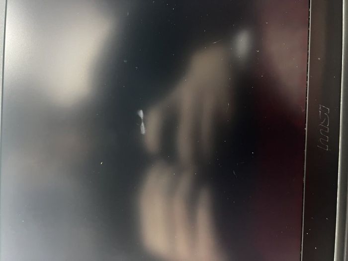 Ігровий ноутбук Б-класу MSI GF63 Thin 11SC MS-16R6 / 15.6" (1920x1080) IPS / Intel Core i5-11400H (6 (12) ядер по 2,7 - 4,5 ГГц) / 16 ГБ DDR4 / 960 ГБ SSD / nVidia GeForce GTX 1650 Max-Q, 4 ГБ GDDR6, 128-біт / WebCam б/в - зображення 8