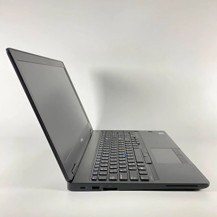 Ноутбук Dell Latitude 5580 / 15.6" (1920x1080) IPS / Intel Core i5-6300U (2 (4) ядра по 2.4 - 3.0 GHz) / 16 GB DDR4 / 256 GB SSD / Intel HD Graphics 520 / TouchID / SIM б/в - зображення 4