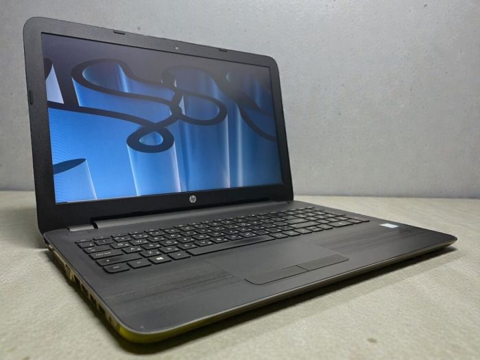 Ноутбук Б-клас HP 250 G5 / 15.6" (1366x768) TN / Intel Core i5-7200U (2 (4) ядра по 2.5 - 3.1 GHz) / 8 GB DDR4 / 160 GB SSD / Intel HD Graphics 620 / WebCam б/в - зображення 4