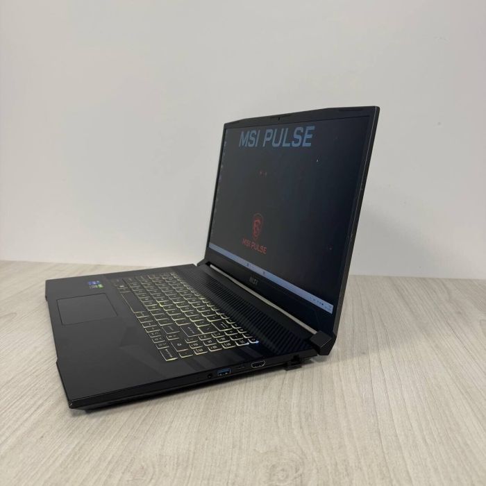 Ігровий ноутбук Б-класу MSI Pulse GL76 12UGK / 17,3" (1920x1080) IPS / Intel Core i7-12700H (14 (20) ядер по 3,5 - 4,7 ГГц) / 16 ГБ DDR4 / 1000 ГБ SSD / nVidia GeForce RTX 3070, 8 ГБ GDDR6, 256-біт / WebCam б/в - зображення 6