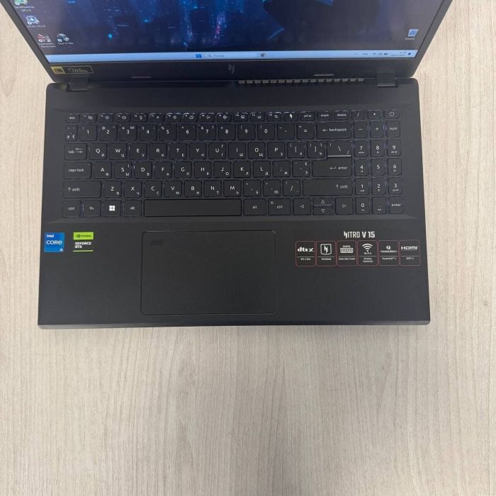 Ігровий ноутбук Aser Nitro V15 ANV15-51 / 15,6" (1920x1080) IPS / Intel Core i5-13420H (8 (12) ядер по 3,4 - 4,6 ГГц) / 16 ГБ DDR5 / 512 ГБ SSD / nVidia GeForce RTX 4050, 6 ГБ GDDR6, 96-біт / Веб-камера б/в - зображення 3