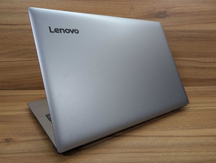 Ноутбук Lenovo IdeaPad 320-15ABR / 15.6" (1366x768) TN / AMD A12-9720P (4 ядра по (2.7 - 3.6 GHz) / 8 GB DDR4 / 256 GB SSD / AMD Radeon R7 Graphics / WebCam / Windows 10 б/в - зображення 6