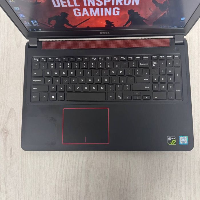 Ігровий ноутбук Dell Inspiron 15 7559 / 15,6" (1920x1080) IPS / Intel Core i7-6700HQ (4 (8) ядра по 2,6 - 3,5 ГГц) / 8 ГБ DDR3 / 256 ГБ SSD + 500 ГБ HDD / nVidia GeForce GTX 960M, 4 ГБ GDDR5, 128-біт / WebCam б/в - зображення 3