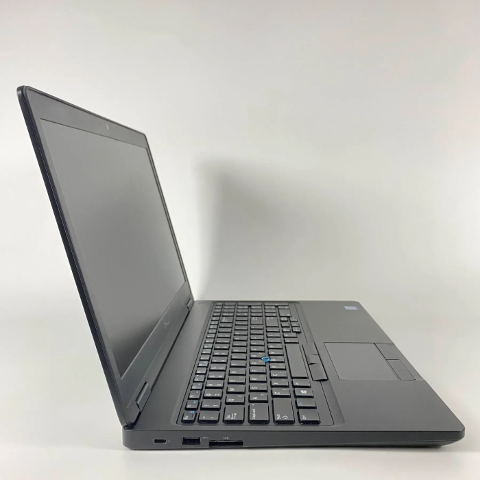 Мобільна робоча станція Б-класу Dell Precision 3530 / 15,6" (1366x768) TN / Intel Core i5-8400H (4 (8) ядра по 2,5 - 4,2 ГГц) / 16 ГБ DDR4 / 512 ГБ SSD / nVidia Quadro P600, 4 ГБ GDDR5, 128-біт / WebCam / HDMI б/в - зображення 4