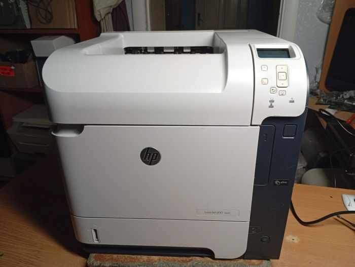 Принтер HP LaserJet Enterprise M601dn / лазерний монохромний друк / А4 / 1200x1200 dpi / 45 стор/хв / USB 2.0, Ethernet / Дуплекс б/в - зображення 3