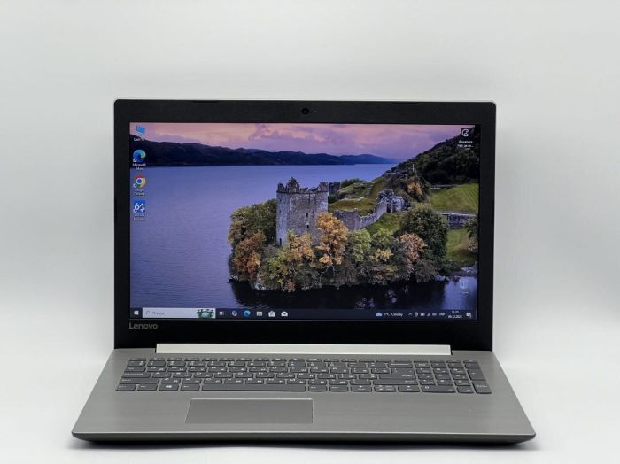 Ноутбук Б-клас Lenovo IdeaPad 330-15IKB / 15.6’’ (1366x768) TN / Intel Core i3-6006U (2 (4) ядра по 2.0) / 8 GB DDR4 / 120 GB SSD / Intel UHD Graphics 520 / WebCam б/в - зображення 2