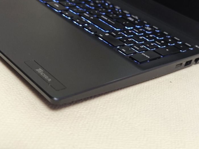 Ноутбук Toshiba Dynabook Tecra A50-J / 15.6" (1920x1080) IPS / Intel Core i5-1135G7 (4 (8) ядро по 4.2 GHz) / 8 GB DDR4 / 256 GB SSD / Intel Iris Xe Graphics / WebCam б/в - зображення 4