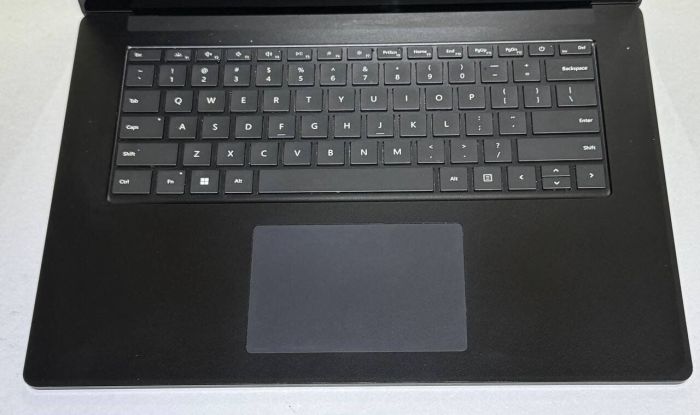 Ультрабук Microsoft Surface Laptop 4 2021 / 13.5" (2496x1664) IPS Touch / Intel Core i7-1185G7 (4 (8) ядра по 3.0 - 4.8 GHz) / 16 GB DDR4 / 512 GB SSD / Intel Iris Xe Graphics / WebCam б/в - зображення 5