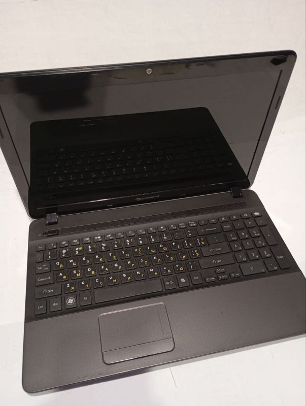 Ноутбук Б-клас Packard Bell EasyNote P5WS0 / 15,6" (1366x768) TN / Intel Pentium B960 (2 ядра по 2,2 ГГц) / 8 ГБ DDR3 / 320 ГБ HDD / nVidia GeForce 610M, 1 ГБ DDR3, 64-біт / Веб-камера / DVD-RW / АКБ не тримає заряд б/в - зображення 3