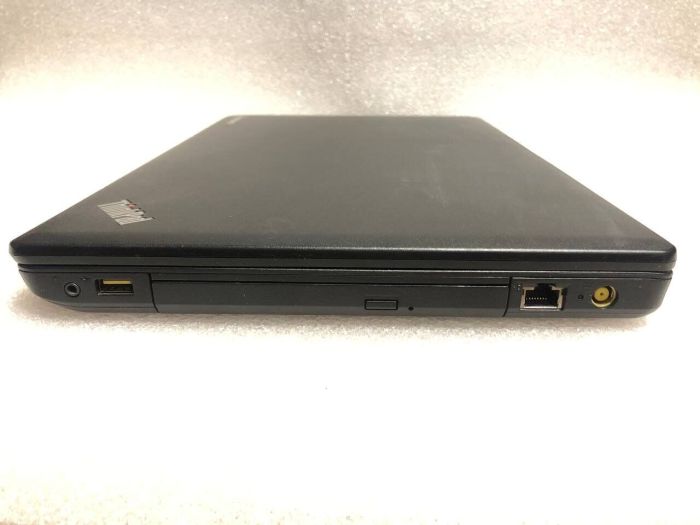 Ноутбук Б-клас Lenovo ThinkPad / 15.6" TN / Intel Core i3-2348M (2(4) ядра по 2.3GHz) / 4GB DDR3 / 500GB HDD / HD Graphics 3000 / WebCam / DVD-ROM / VGA б/в - зображення 5