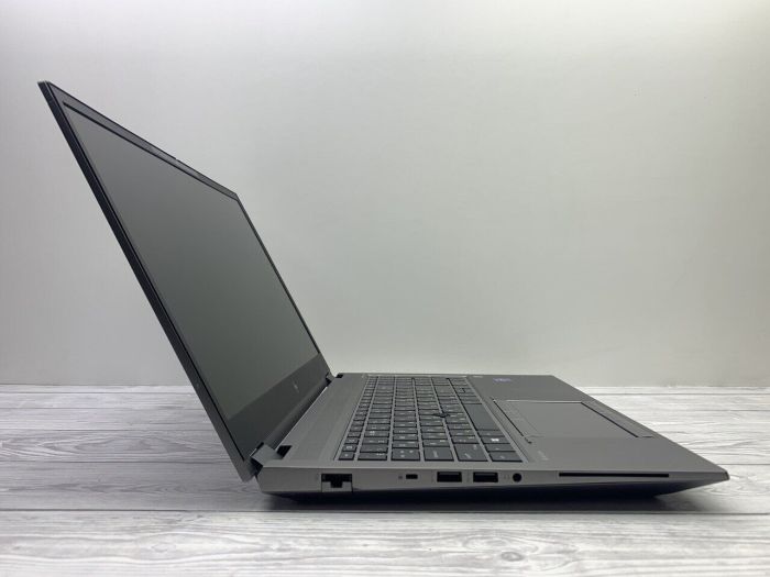 Мобільна робоча станція Б-класу HP ZBook Fury 15 G8 / 15,6" (1920x1080) IPS / Intel Core i7-11850H (8 (16) ядер по 2.1 - 4.8 GHz) / 32 GB DDR4 / 512 GB SSD M.2 / nVidia Quadro T1200, 4 GB GDDR6, 128-bit / WebCam б/в - зображення 6