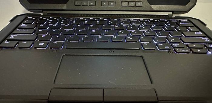 Нетбук-трансформер Dell Latitude 7220 Rugged Extreme / 11.6" (1920x1080) TN Touch / Intel Core i7-8665U (4 (8) ядра по 1.9 - 4.8 GHz) / 16 GB DDR3 / 256 GB SSD / Intel UHD Graphics 620 / WebCam б/в - зображення 3