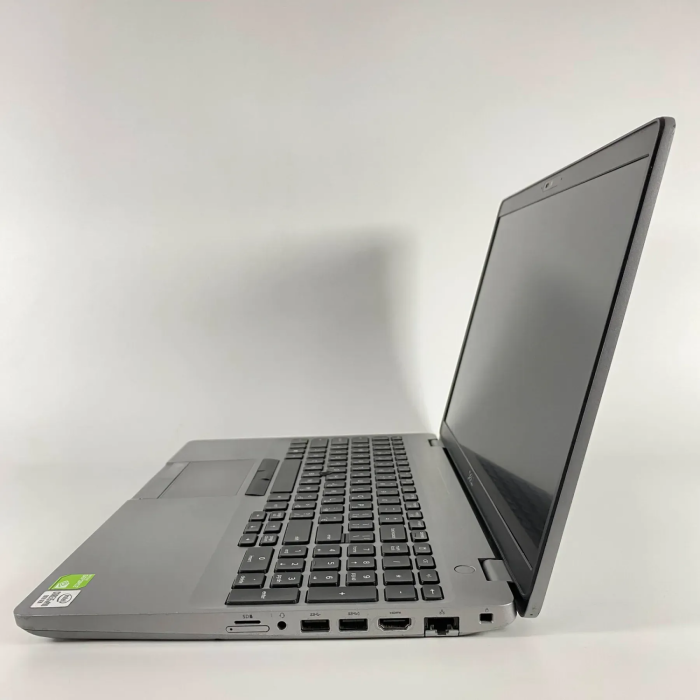 Ультрабук Б-клас Dell Latitude 5511 / 15.6" (1920x1080) IPS / Intel Core i5-10400H (4 (8) ядра по 2.6 - 4.6 GHz) / 16 GB DDR4 / 256 GB SSD / nVidia GeForce MX250, 2 GB GDDR5, 64-bit / WebCam / HDMI б/в - зображення 5