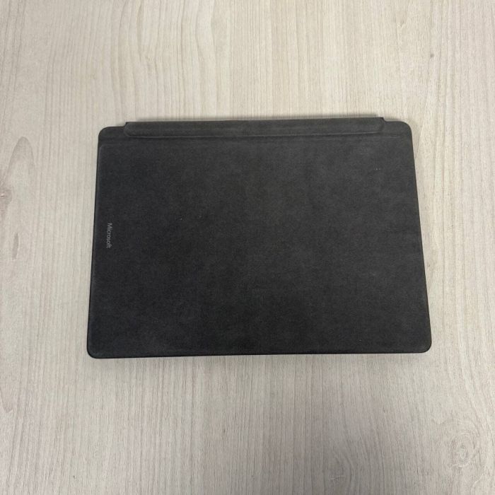 Планшет Microsoft Surface Pro 9 / 13" (2880x1920) IPS Touch / Intel Core i5-1235U (10 (12) ядер по 1,3 - 4,4 ГГц) / 8 ГБ DDR3 / 256 ГБ SSD / Intel Iris Xe Graphics / WebCam б/в - зображення 6