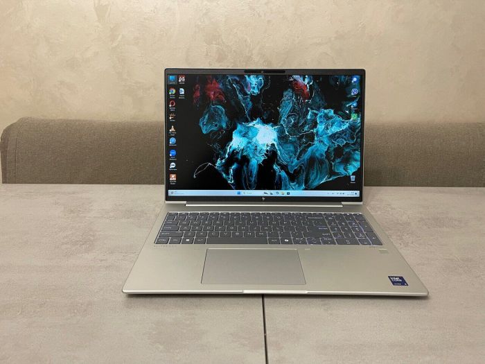 Ультрабук HP EliteBook 660 G11 / 16" (1920x1200) IPS / Intel Core Ultra 5 125U (12 (14) ядер по 1.3 - 4.3 GHz) / 16 GB DDR5 / 512 GB SSD M.2 / Intel Graphics / WebCam / Fingerprint б/в - зображення 2