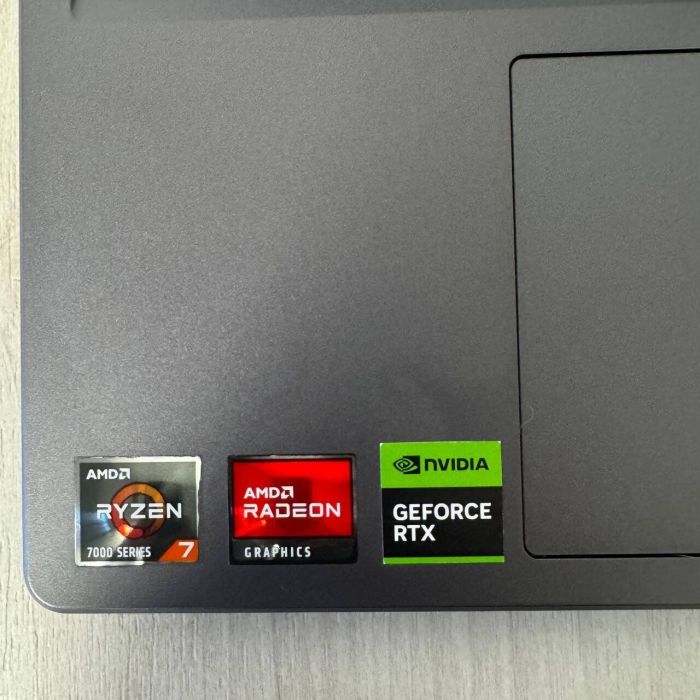 Ігровий ноутбук Lenovo Legion 5 15ARP8 / 15,6" (2560x1440) IPS / AMD Ryzen 7 7735HS (8 (16) ядер 3,2 - 4,75 ГГц) / 16 ГБ DDR5 / 512 ГБ SSD / nVidia GeForce RTX 4060, 8 ГБ GDDR6, 128-біт / Веб-камера б/в - зображення 8