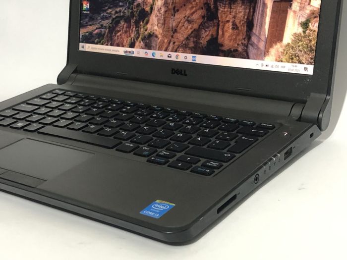 Ноутбук Б-клас Dell Latitude 3340 / 13.3" (1366x768) TN / Intel Core i3-4005U (2 (4) ядра по 1.7 GHz) / 4 GB DDR3 / 320 GB HDD / Intel HD Graphics 4400 / WebCam / Win 10 Home б/в - изображение 9