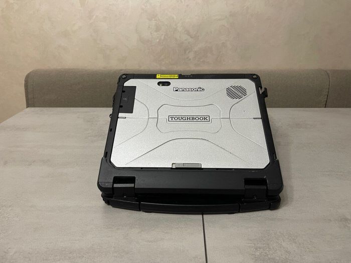 Захищений планшет Panasonic Toughbook CF-33 / 12" (2160x1440) IPS Touch / Intel Core i5-7300U (2 (4) ядра по 2.6 - 3.5 GHz) / 16 GB DDR3 / 512 GB SSD / Intel HD Graphics 620 / WebCam / Стилус / Два АКБ / Док-станція б/в - зображення 7
