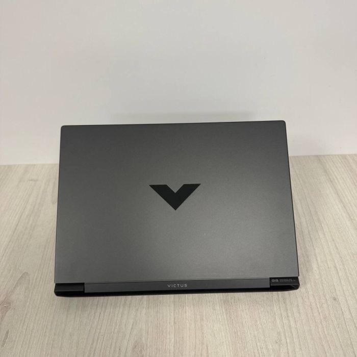 Ігровий ноутбук HP Victus 15-fb001nr / 15,6" (1920x1080) IPS / AMD Ryzen AI 7 350 (8 (16) ядер по 2,0 - 5,0 ГГц) / 16 ГБ DDR5 / 1000 ГБ SSD / nVidia GeForce RTX 5050, 8 ГБ GDDR7, 128-біт / Веб-камера б/в - зображення 9