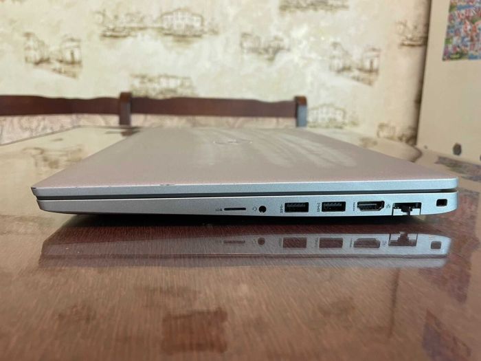 Ультрабук Dell Latitude 5520 / 15.6" (1920x1080) IPS / Intel Core i7-1185G7 (4 (8) ядра по 3.0 - 4.8 GHz) / 16 GB DDR4 / 256 GB SSD / Intel Iris Xe Graphics / WebCam б/в - изображение 6