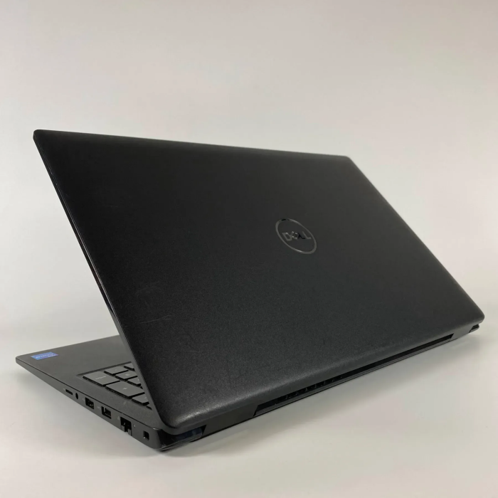 Ультрабук Б-клас Dell Latitude 3520 / 15.6" (1920x1080) IPS / Intel Core i5-1135G7 (4 (8) ядра по 2.4 - 4.2 GHz) / 16 GB DDR4 / 256 GB SSD / Intel Iris Xe Graphics / WebCam / HDMI б/в - зображення 7