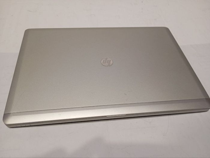 Ультрабук Б-класу HP EliteBook Folio 9470m / 14" (1366x768) TN / Intel Core i5-3437U (2 (4) ядра по 1.9 - 2.9 GHz) / 8 GB DDR3 / 500 GB HDD / Intel HD Graphics 4000 / WebCam / Win 10 / АКБ не тримає б/в - зображення 6