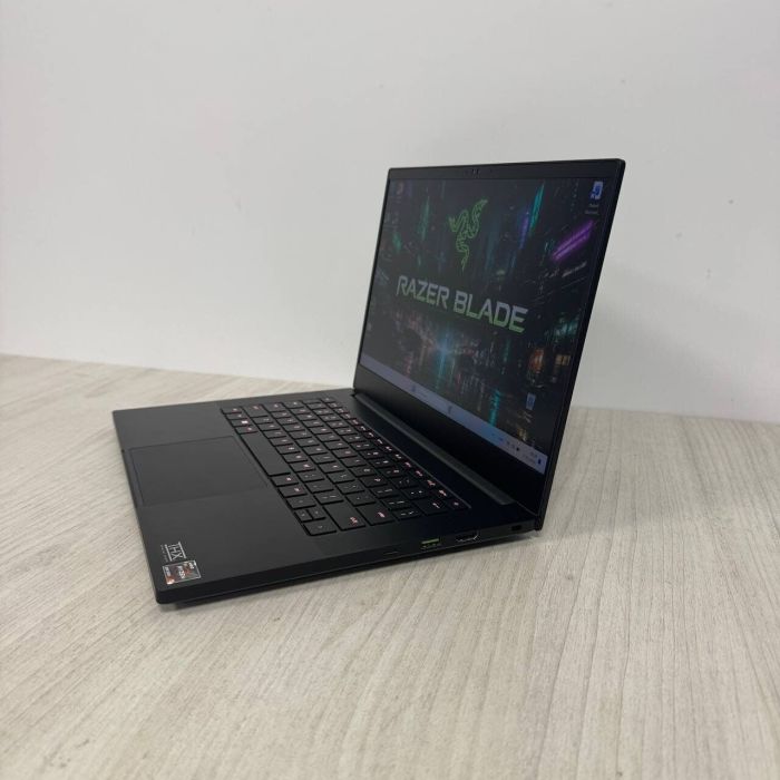 Ігровий ультрабук Razer Blade 14 RZ09-0427 / 14" (2560x1440) IPS / AMD Ryzen 9 6900HX (8 (16) ядер по 3,3 - 4,9 ГГц) / 16 ГБ DDR5 / 512 ГБ SSD NVMe / nVidia GeForce RTX 3080 Ti, 16 ГБ GDDR6, 256-біт / WebCam б/в - зображення 6