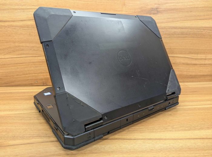 Захищений ноутбук Dell Latitude 14 Rugged 5414 / 14" (1920x1080) IPS Touch / Intel Core i5-6300U (2 (4) ядра по 2,4 - 3,0 ГГц) / 16 ГБ DDR4 / 480 ГБ SSD / Intel HD Graphics 520 / HDMI / Сканер відбитків пальців / Windows 10 б/в - зображення 7